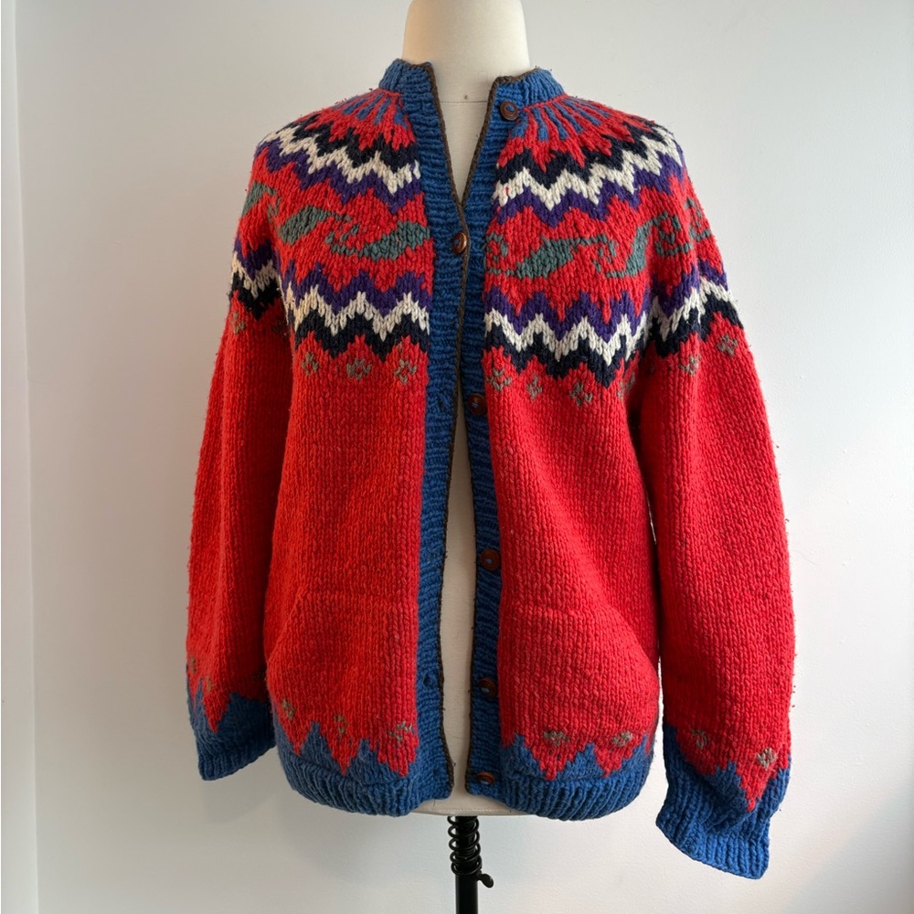 Vintage 80s-90s red chunky handknit Nordic or Peruvian cardigan with pockets - Picture 2 of 5